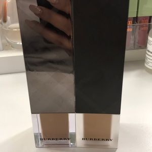 Burberry luminous #26 & soft matte foundations #32